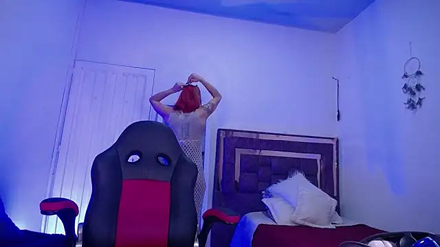 alejandrafitt online show from 11/06/25, 02:04