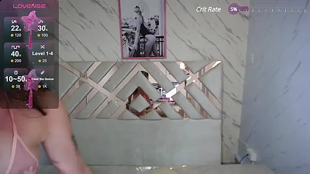 Snapshot of Paula_b_ chatting on 03/14/25, 10:05 Paula b online show from 03/14/25, 10:05