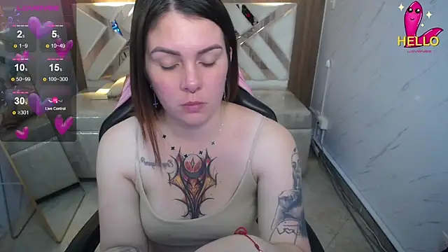 Snapshot of Paula_b_ chatting on 02/13/26, 01:00 Paula b online show from 02/13/26, 01:00