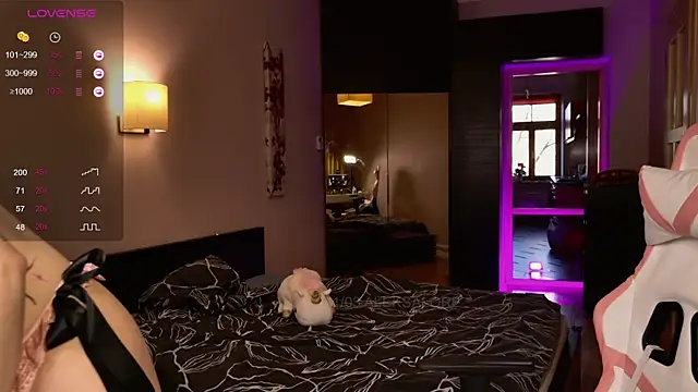 LexieLoree online show from 03/21/25, 07:11