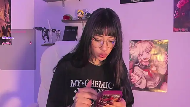 Akari1 Mischief online show from 12/22/25, 03:06