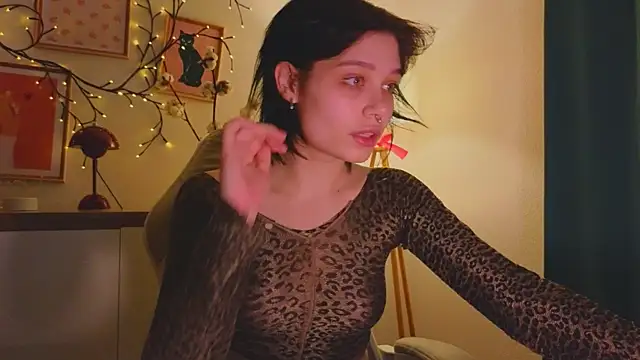 ari rari online show from 02/02/25, 01:02