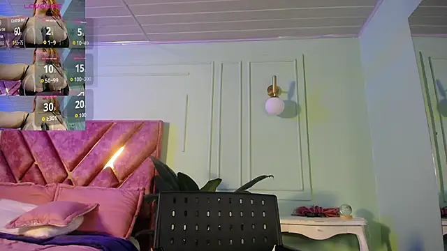 Snapshot of Layna_cold chatting on 09/26/25, 12:56 Layna cold online show from 09/26/25, 12:56