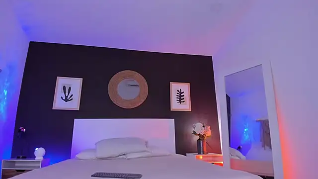 VioletPaket online show from 10/12/25, 01:34