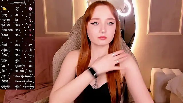 Emma Chery online show from 03/18/25, 12:06