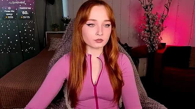 Emma Chery online show from 09/21/25, 01:38