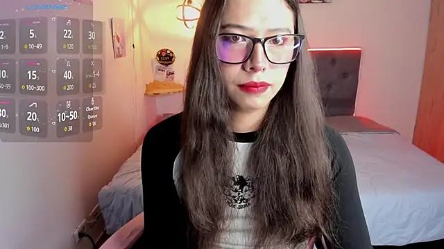 paula kawaiifu  online show from 10/27/25, 02:29