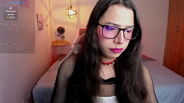 paula kawaiifu  online show from 10/24/25, 02:38