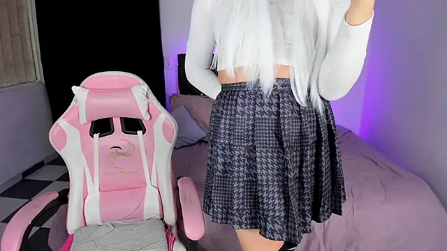 Snapshot of paula_kawaiifu_ chatting on 03/11/25, 01:56 paula kawaiifu online show from 03/11/25, 01:56