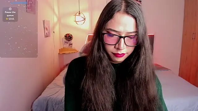 paula kawaiifu  online show from 10/22/25, 02:16