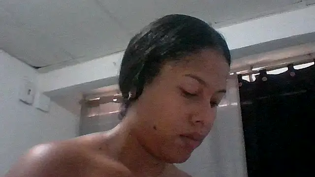 Kitra New online show from 04/12/26, 07:06