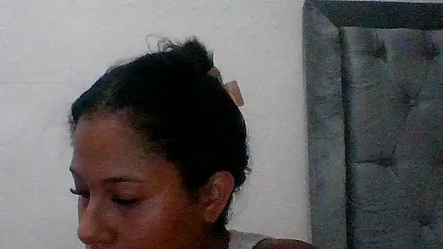 Kitra New online show from 04/08/26, 07:15