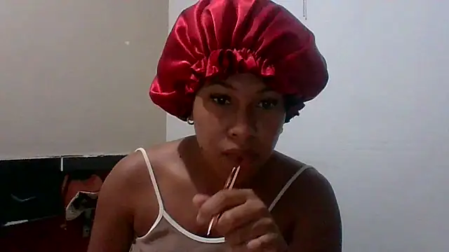 Kitra New online show from 11/01/25, 05:57