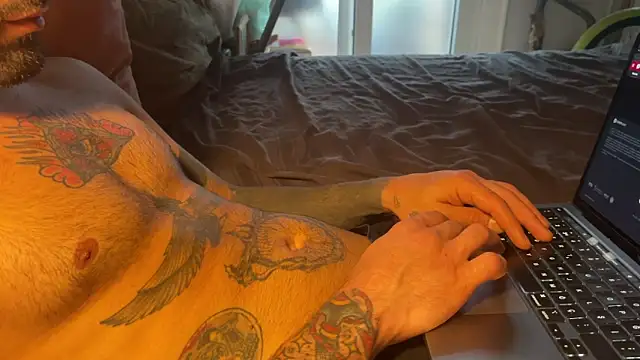 Snapshot of kameray12 chatting on 03/12/25, 03:07 kameray12 online show from 03/12/25, 03:07