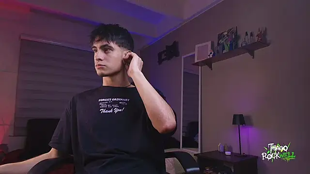 Snapshot of thiago_rockwelll chatting on 02/24/25, 05:11 thiago rockwelll online show from 02/24/25, 05:11