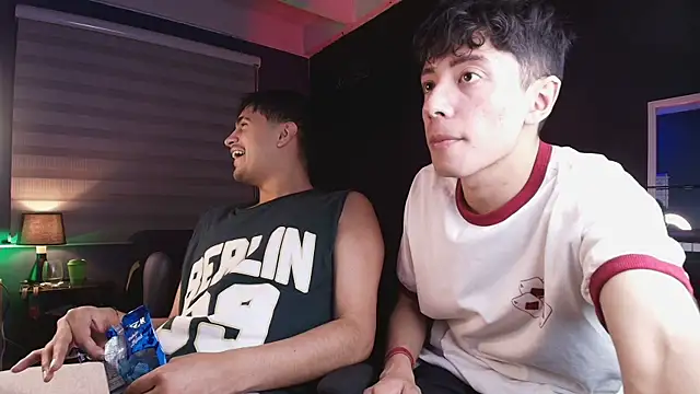 thiago rockwelll online show from 04/25/26, 12:02