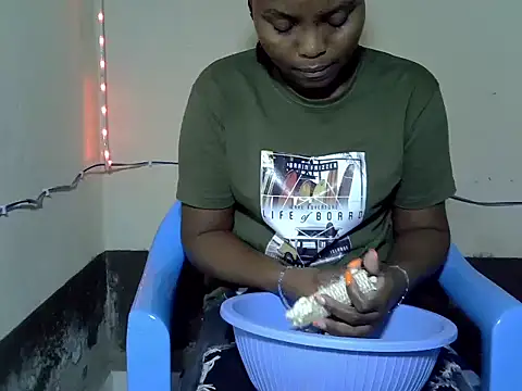 sexy camara4 online show from 12/02/25, 02:52