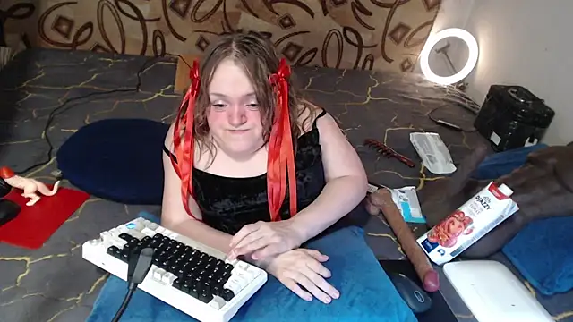 MiniNatalie online show from 03/09/25, 02:07