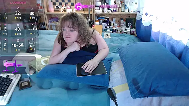 MiniNatalie online show from 10/15/25, 10:56