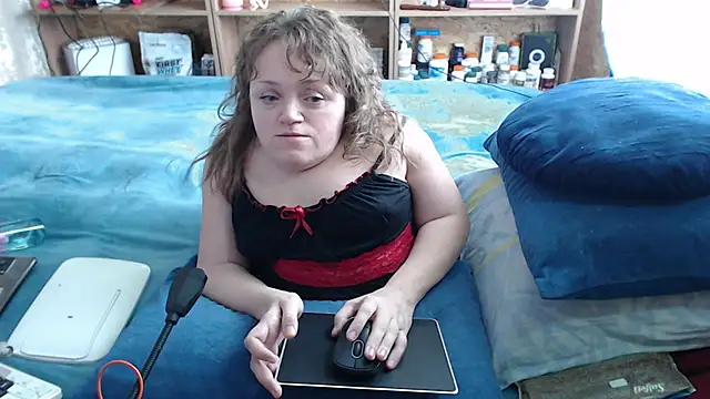 MiniNatalie online show from 09/21/25, 09:14