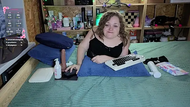 MiniNatalie online show from 01/06/26, 04:55