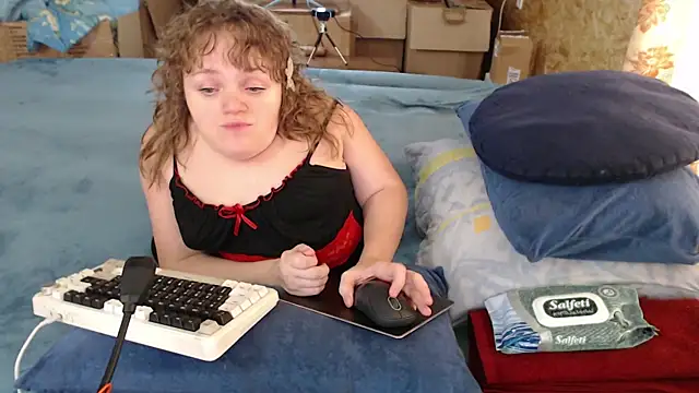 MiniNatalie online show from 09/10/25, 05:39