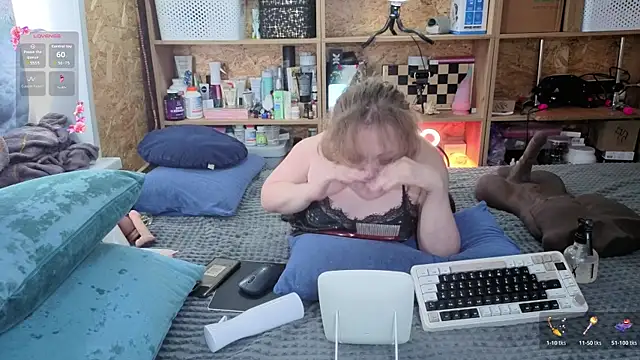 MiniNatalie online show from 03/05/26, 07:05