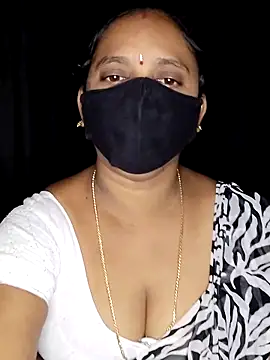 vintage-vibs online show from 11/04/25, 03:32