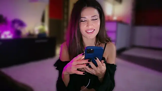 MissSmiley26 online show from 11/28/25, 09:26