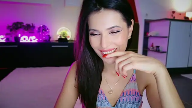 MissSmiley26 online show from 12/19/25, 09:17