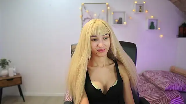 Amai  Liu online show from 11/02/25, 07:19