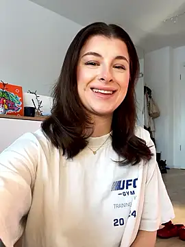 Mia-Minou online show from 01/07/26, 12:10