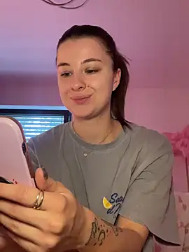 Mia-Minou online show from 09/14/25, 11:10