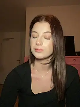 Mia-Minou online show from 02/20/26, 05:15