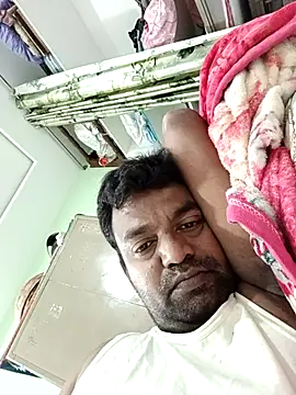 PVNRAO0831 online show from 10/30/25, 03:42