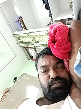 PVNRAO0831 online show from 10/04/25, 08:49