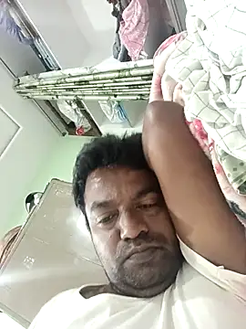 PVNRAO0831 online show from 10/28/25, 04:02