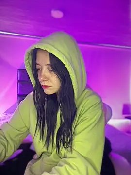 Isabella 21x online show from 03/03/26, 01:07