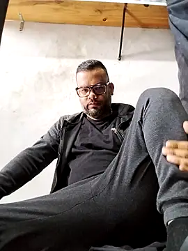 Daos69 online show from 12/21/25, 01:57