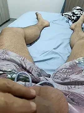 George197845 online show from 12/21/25, 08:53