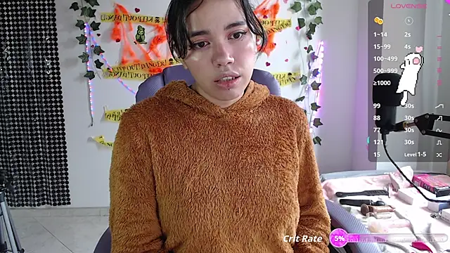 sophie north online show from 10/20/25, 07:14