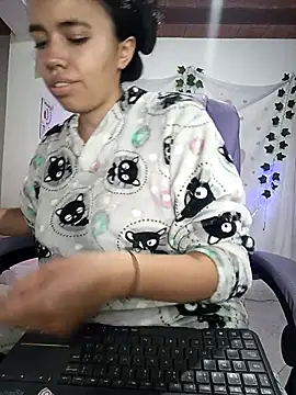 sophie north online show from 03/25/26, 11:03