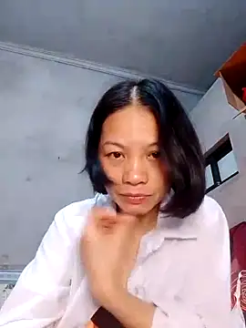 Snapshot of Aninyin22 chatting on 02/28/25, 11:12 Aninyin22 online show from 02/28/25, 11:12