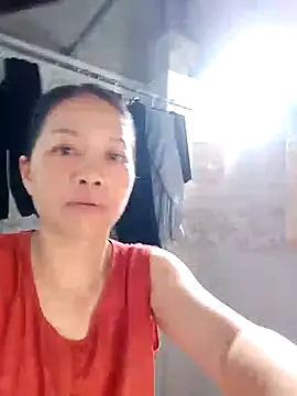 Snapshot of Aninyin22 chatting on 05/29/26, 12:38 Aninyin22 online show from 05/29/26, 12:38