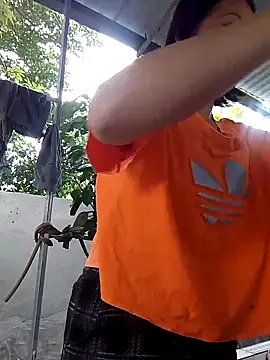 Aninyin22 online show from 10/25/25, 03:17