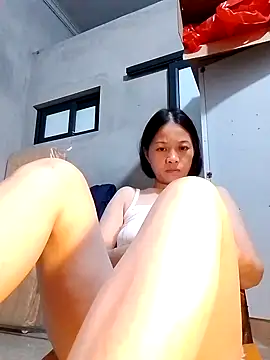 Snapshot of Aninyin22 chatting on 09/15/25, 12:38 Aninyin22 online show from 09/15/25, 12:38