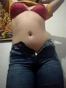 dulccemaria24 online show from 11/16/25, 08:57