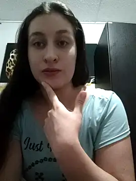 dulccemaria24 online show from 02/20/25, 01:03