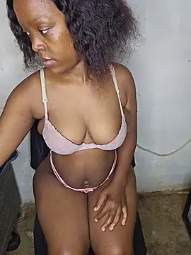 curvysexybody online show from 06/03/26, 12:11