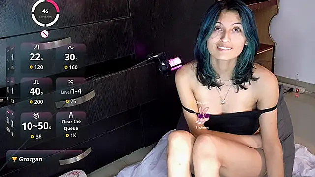 Camila---torres online show from 11/10/25, 03:33